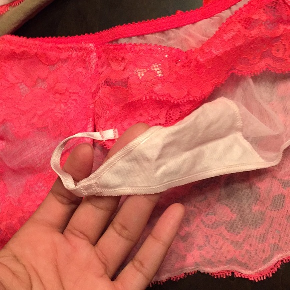 Victoria’s Secret bra and garter w/ added G string - Picture 8 of 10